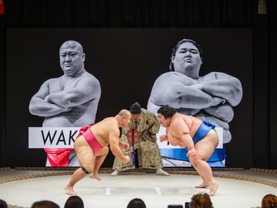 THE SUMO HALL 日楽座 OSAKA