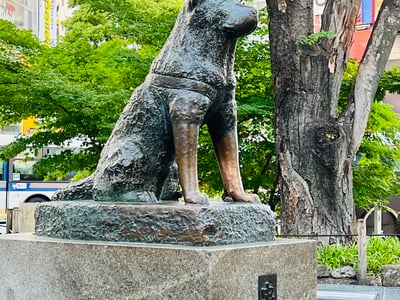 Hachiko Statue