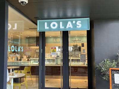 LOLA'S Cupcakes